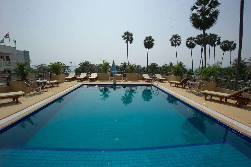 The New Eurostar Jomtien Beach Hotel Exteriör bild