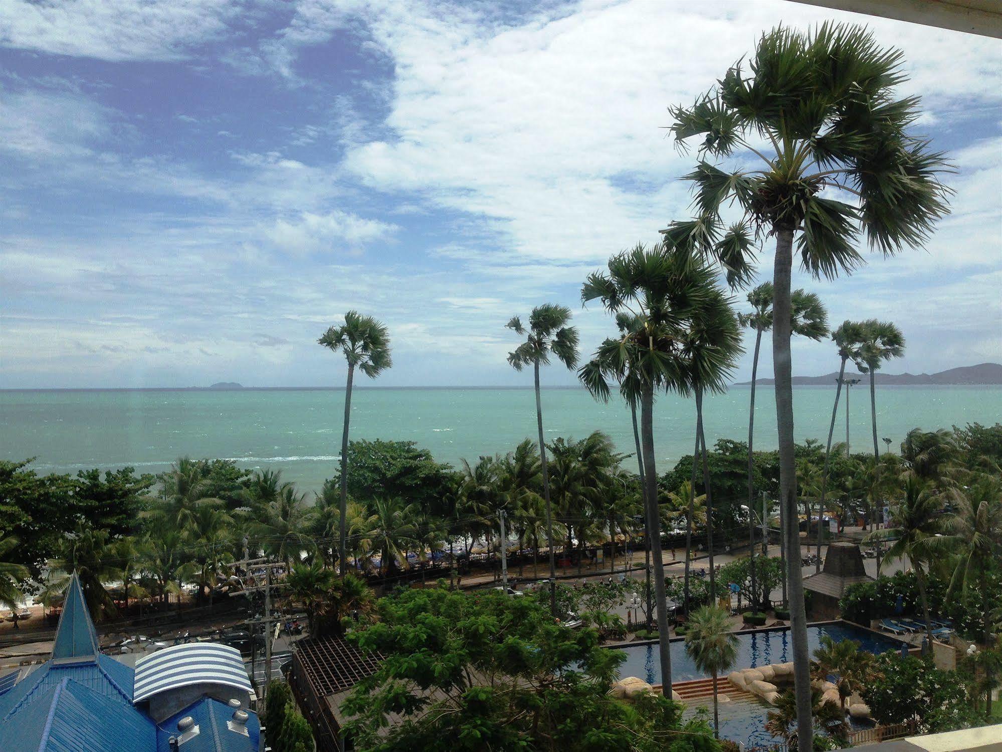 The New Eurostar Jomtien Beach Hotel Exteriör bild